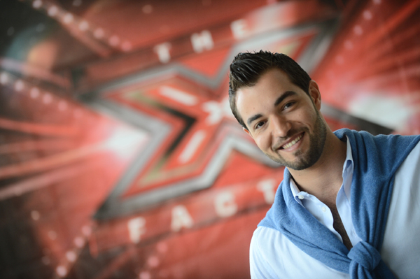 مقدم برنامج The X Factor 20161019 778